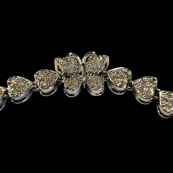 New 7" White Gold Filled Butterfly Bracelet - Picture 1 of 3